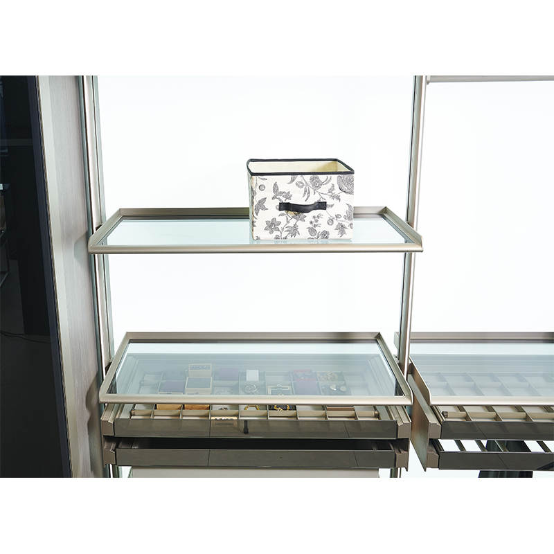 Column-Type Open Cloakroom And Hardware Accessories